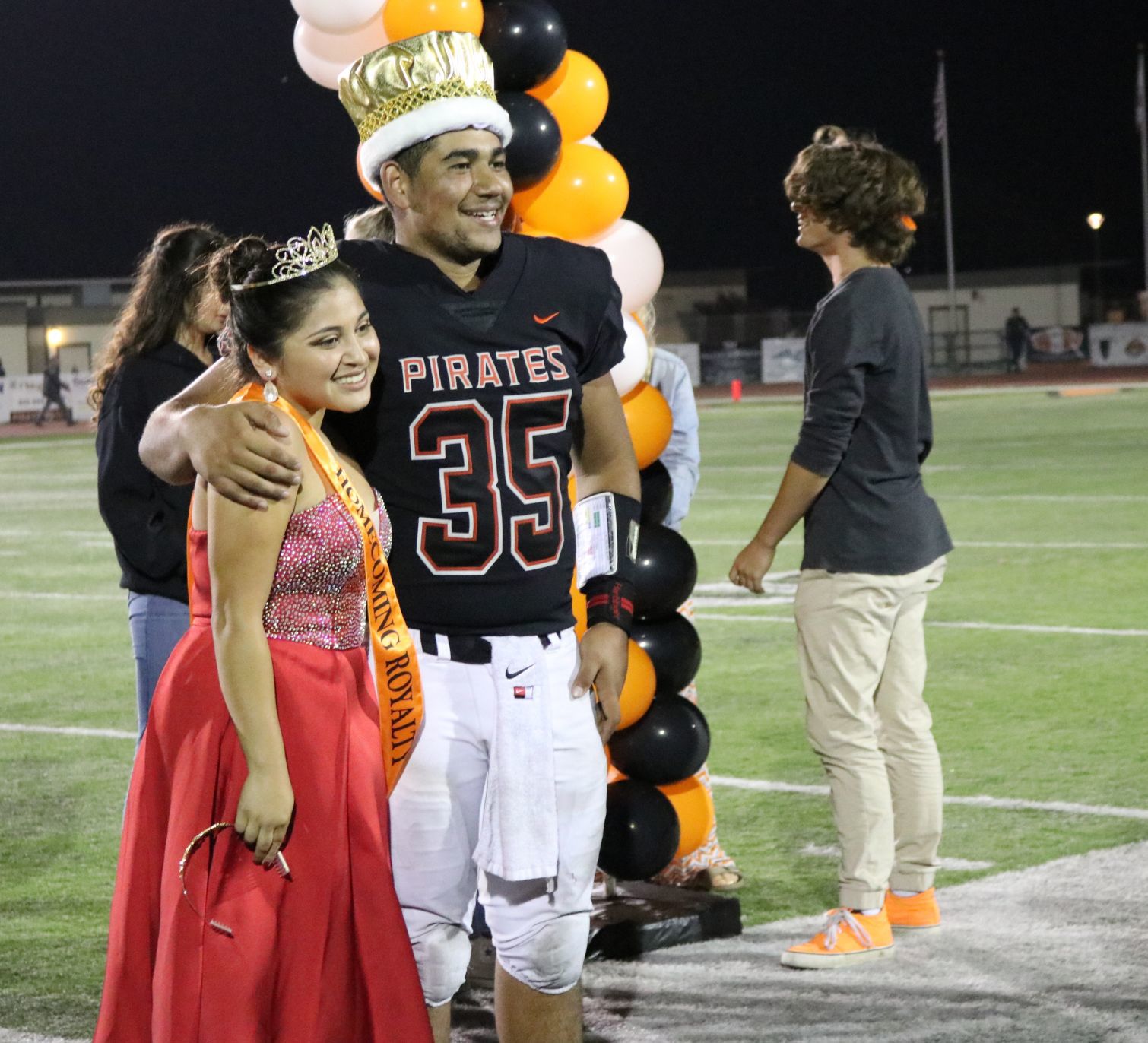 092118 SYHS King and Queen 01.JPG